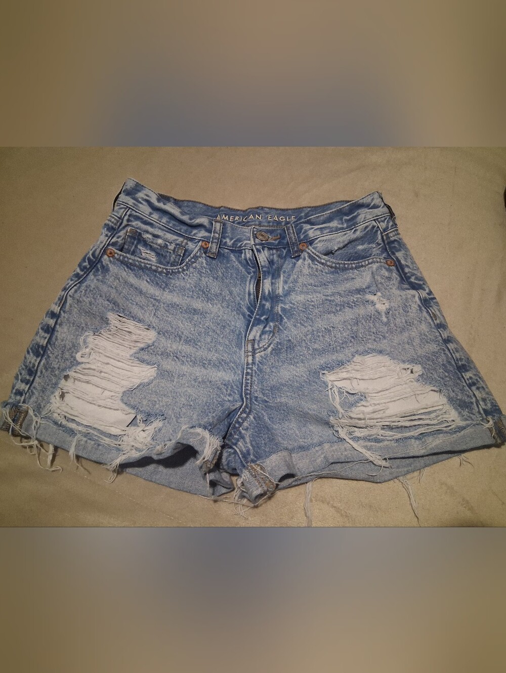 American EAGLE distressed DENIM SHORTS